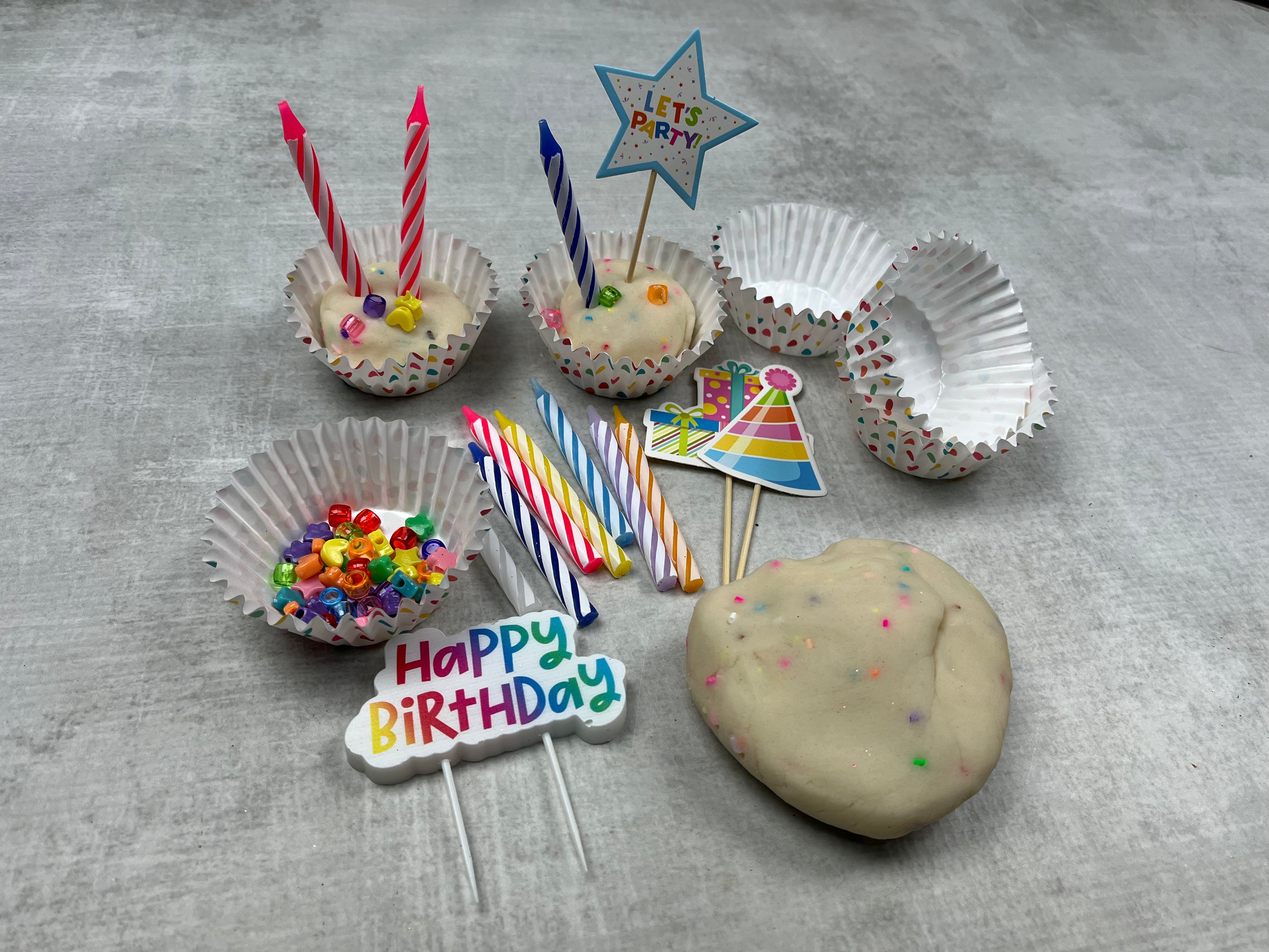 Birthday Cupcakes Playdough Kit